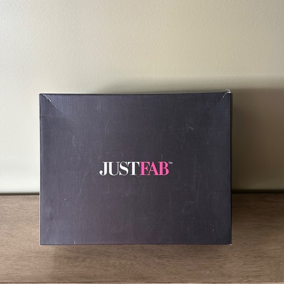 JustFab Platform Mary Jane Baby Doll Heels in Mint ( Perfect for Halloween ) - Picture 3 of 14